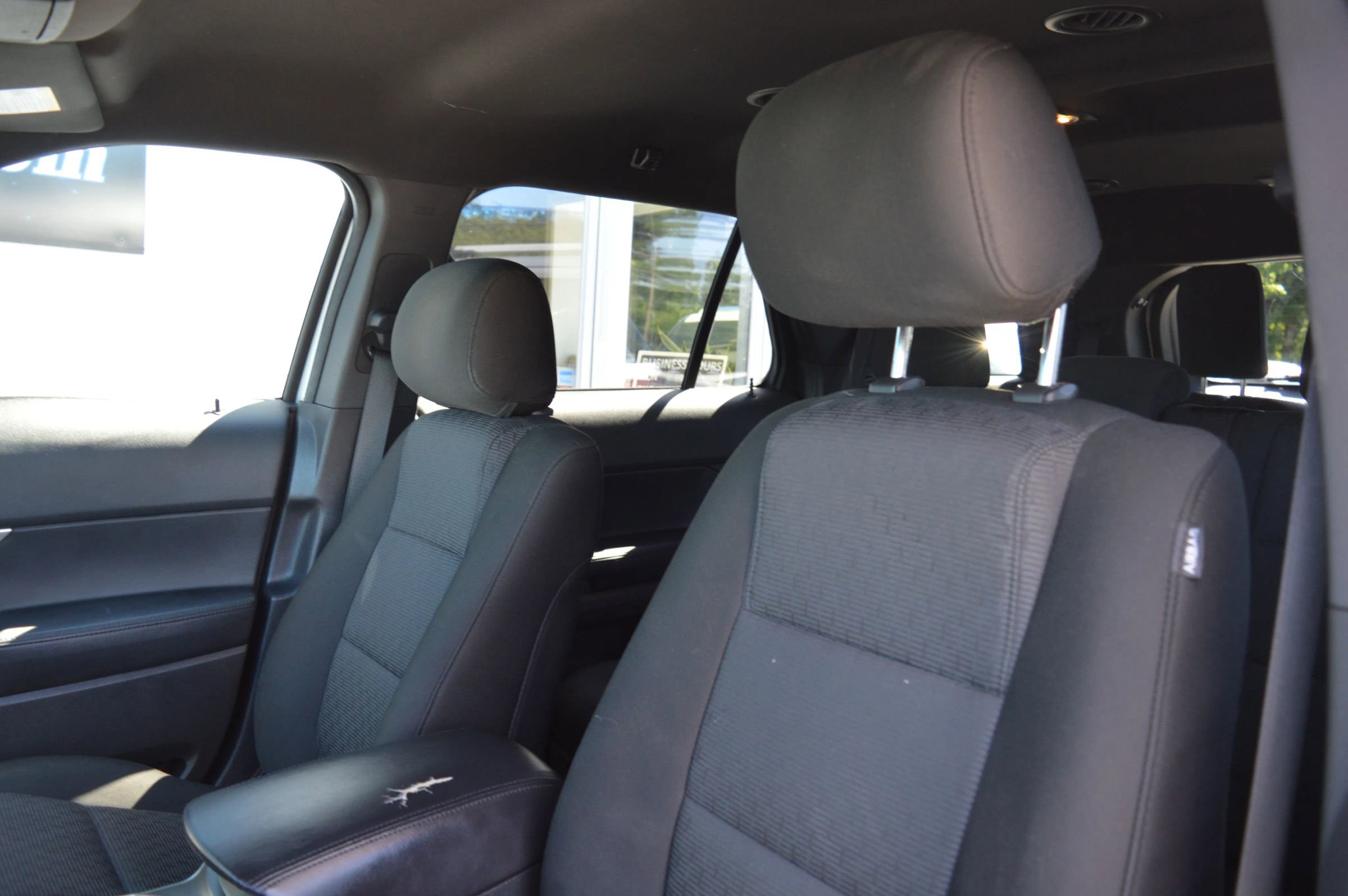 Used 2014 Ford Explorer XLT image 11