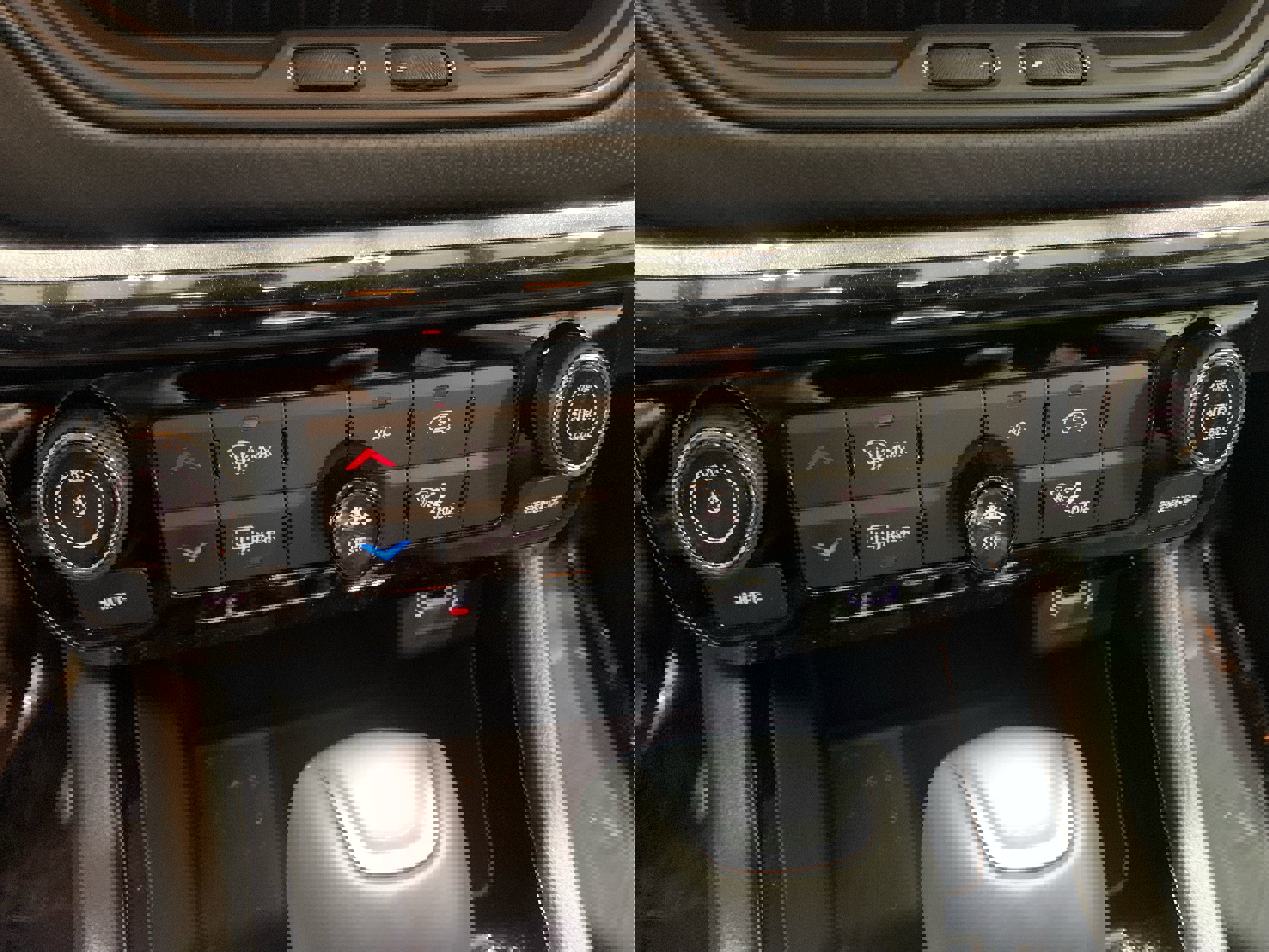 New 2026 Jeep Compass Latitude image 25