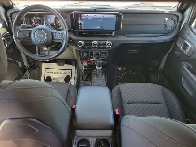 Used 2024 Jeep Gladiator Mojave w/ Technology Group AWD/4WD image 13