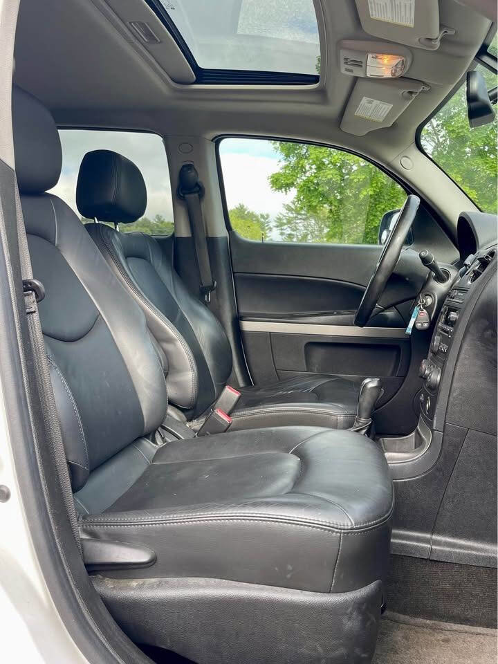 Used 2011 Chevrolet HHR LT w/ LT Preferred Equipment Group image 5