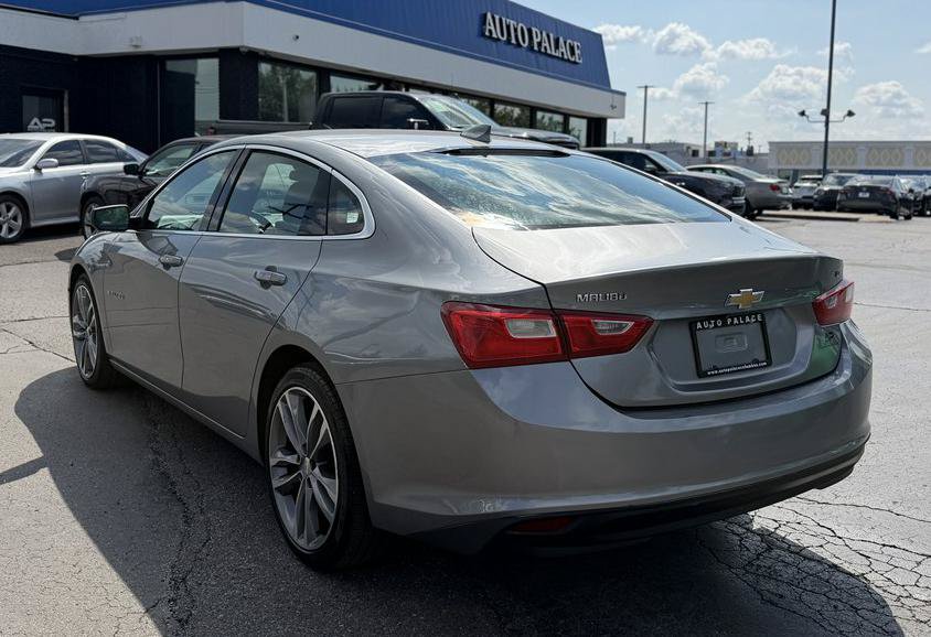 Used 2023 Chevrolet Malibu LT FWD image 4