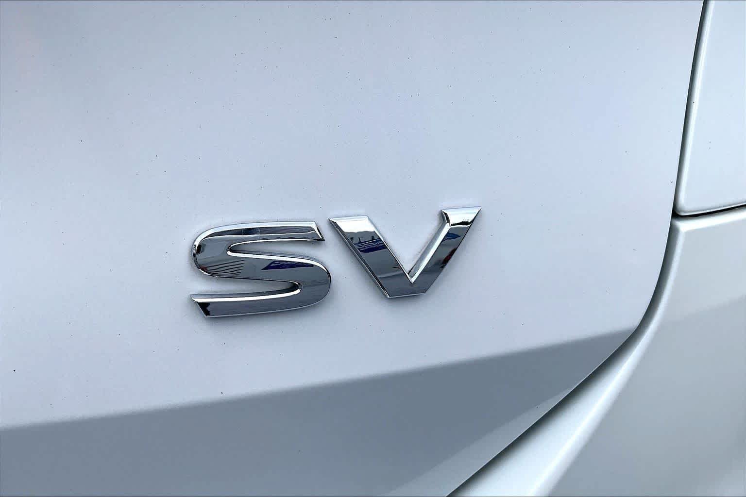 Used 2016 Nissan Rogue SV FWD image 10