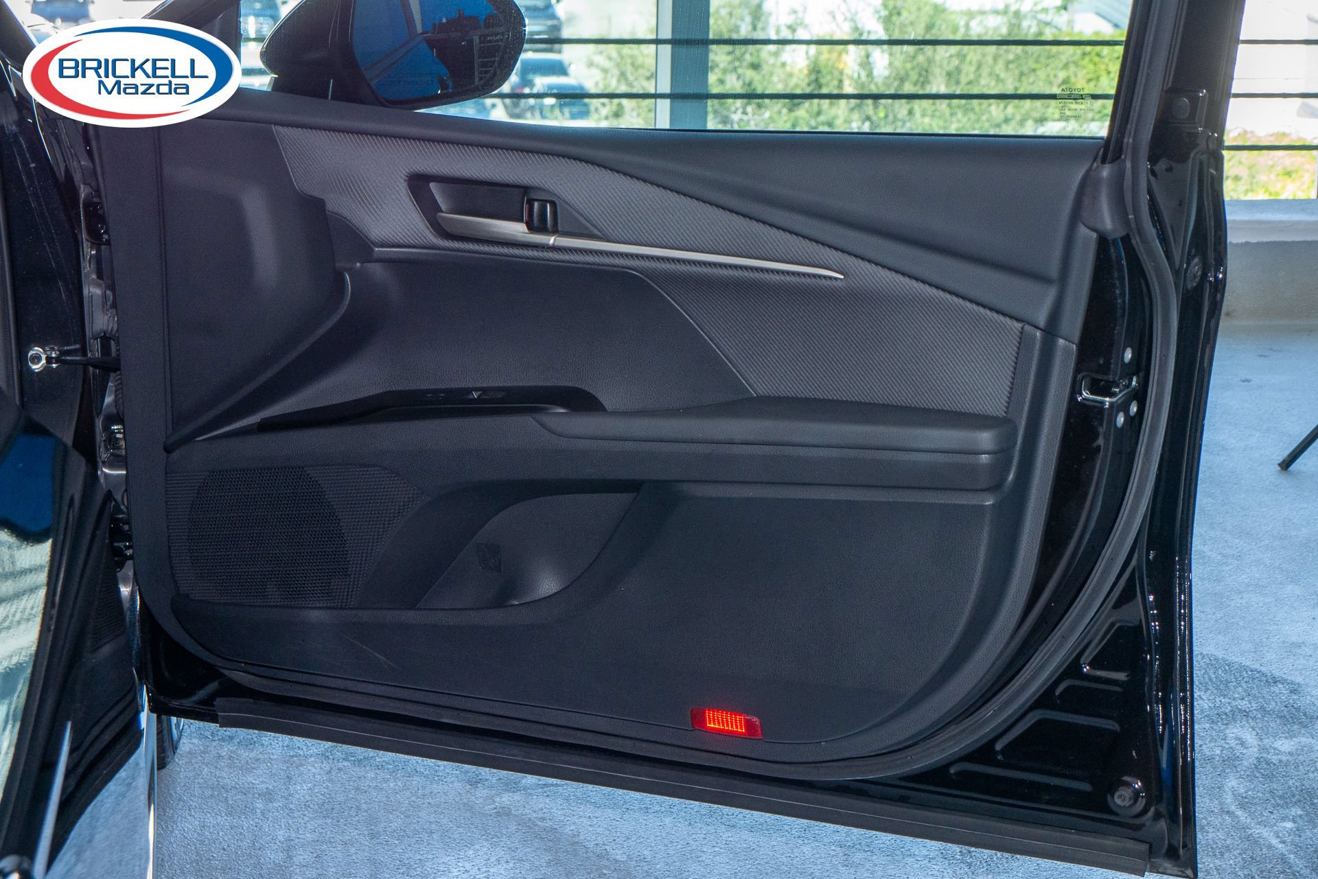 Used 2025 Toyota Camry SE w/ Multimedia Upgrade Package FWD image 14