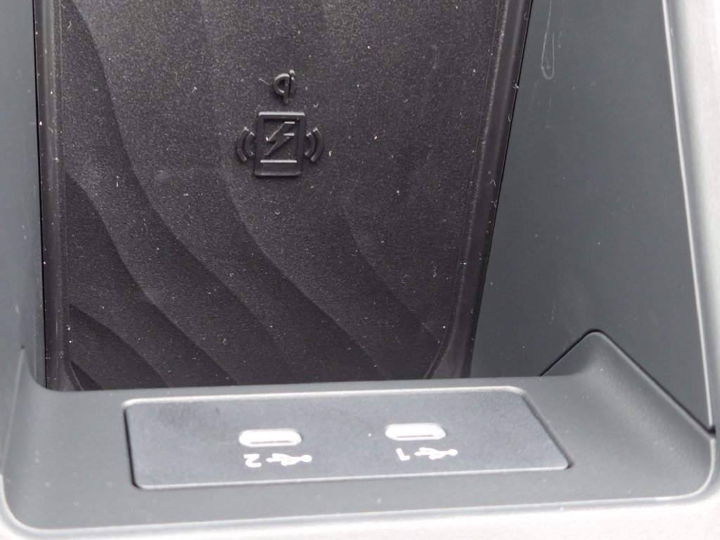 New 2026 Nissan Armada PRO-4X w/ Captain's Chari Seat Package AWD/4WD image 15