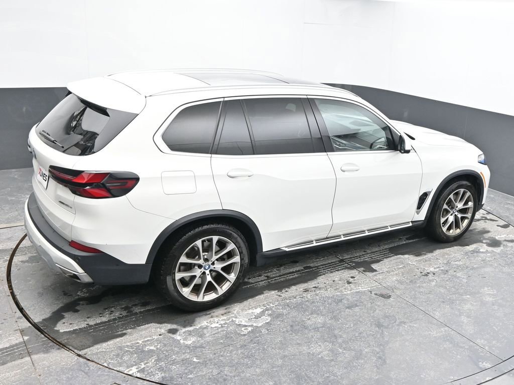 Used 2024 BMW X5 xDrive50e image 20