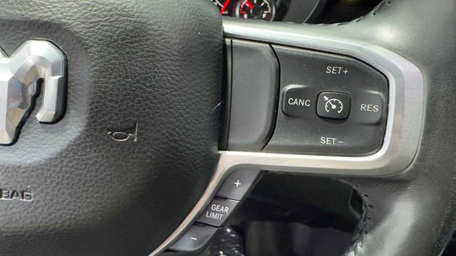 Used 2020 RAM 1500 Laramie RWD image 31