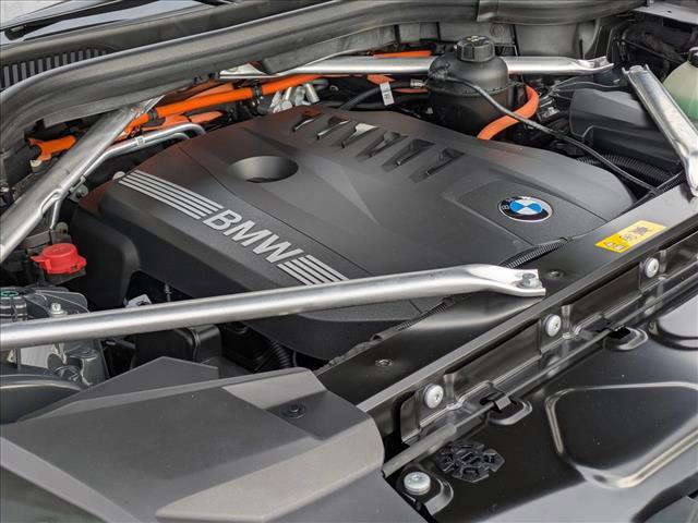 New 2026 BMW X5 xDrive50e w/ M Sport Package image 18