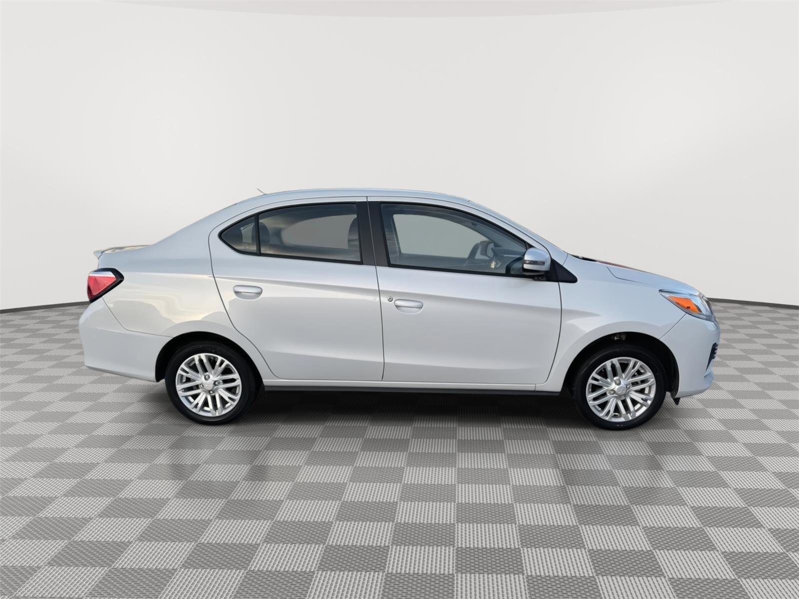 Used 2024 Mitsubishi Mirage G4 SE image 6