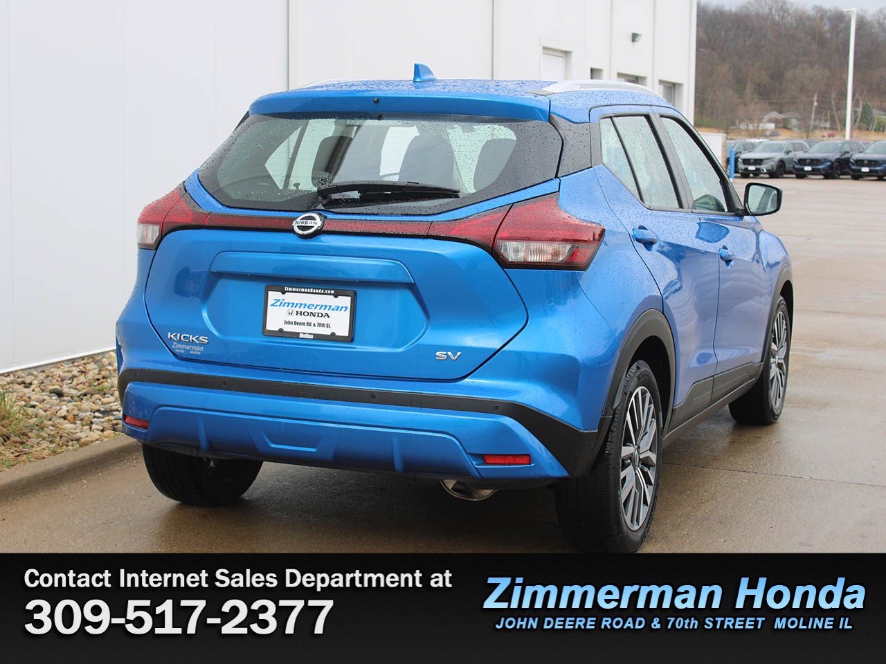 Used 2021 Nissan Kicks SV FWD image 2