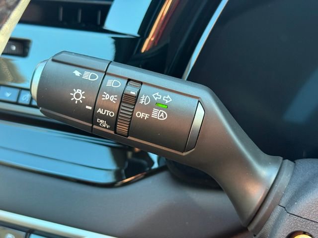Used 2024 Lexus RX 350 FWD w/ Technology Package image 18