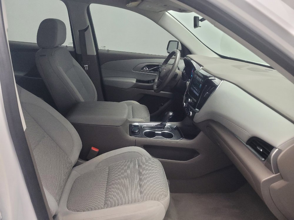Used 2019 Chevrolet Traverse LT image 21