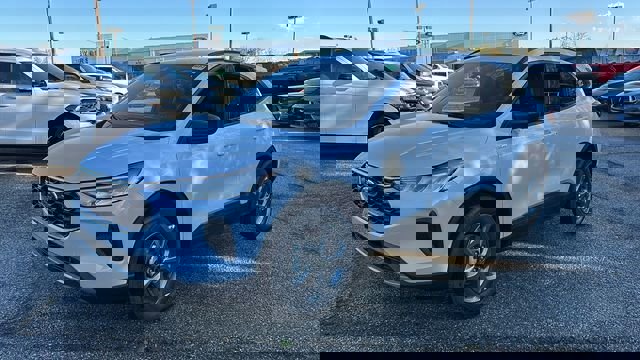New 2026 Ford Escape ST-Line w/ Cold Weather Package image 2