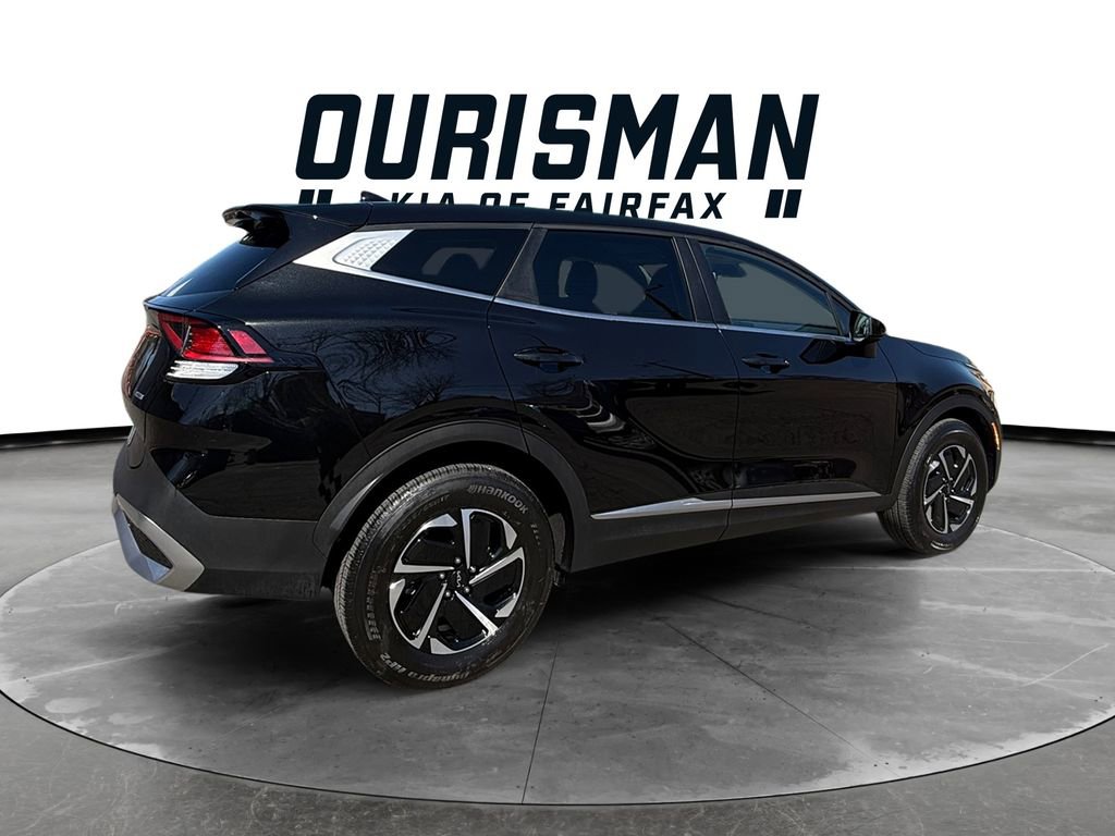 Used 2025 Kia Sportage LX image 6