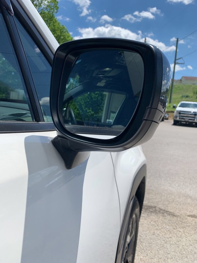 Certified 2025 Subaru Forester Premium AWD/4WD image 16