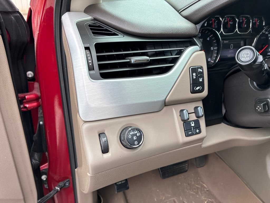 Used 2015 GMC Yukon SLT w/ HD Trailering Package RWD image 22