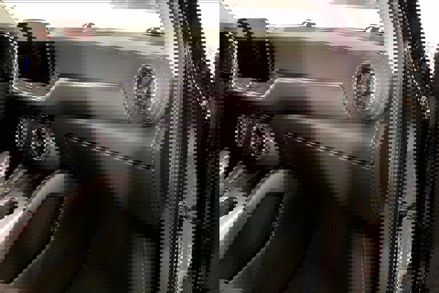 Used 2025 Chevrolet Blazer LT image 16