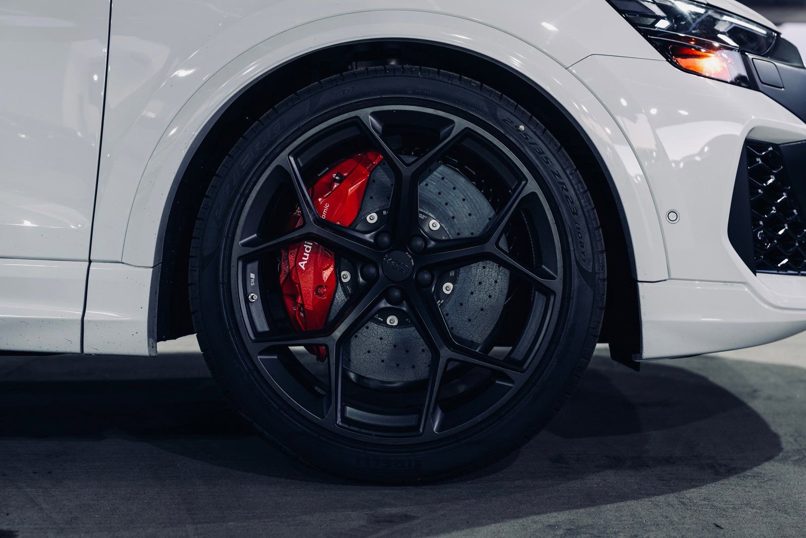 New 2026 Audi RS Q8 performance image 7