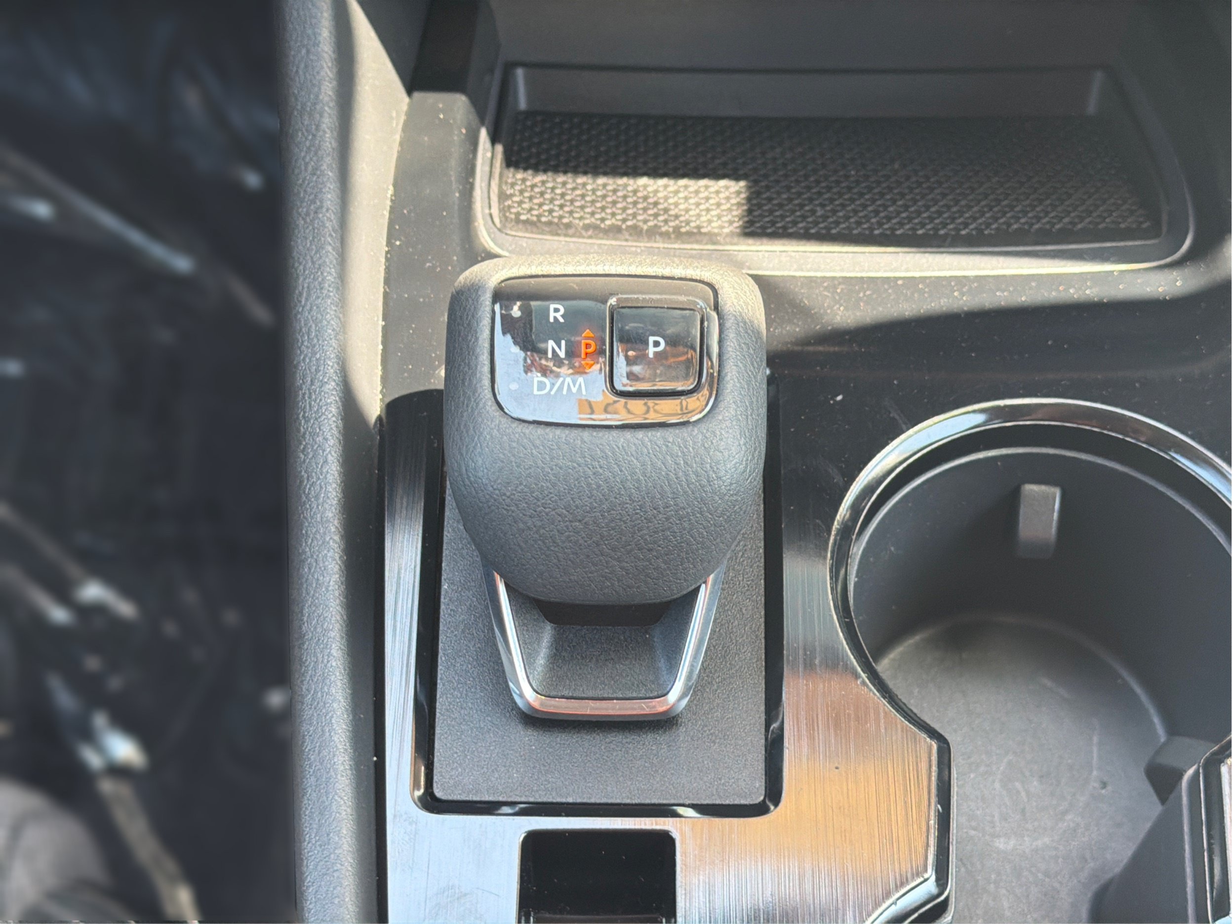 Used 2021 Nissan Rogue SV AWD/4WD image 34
