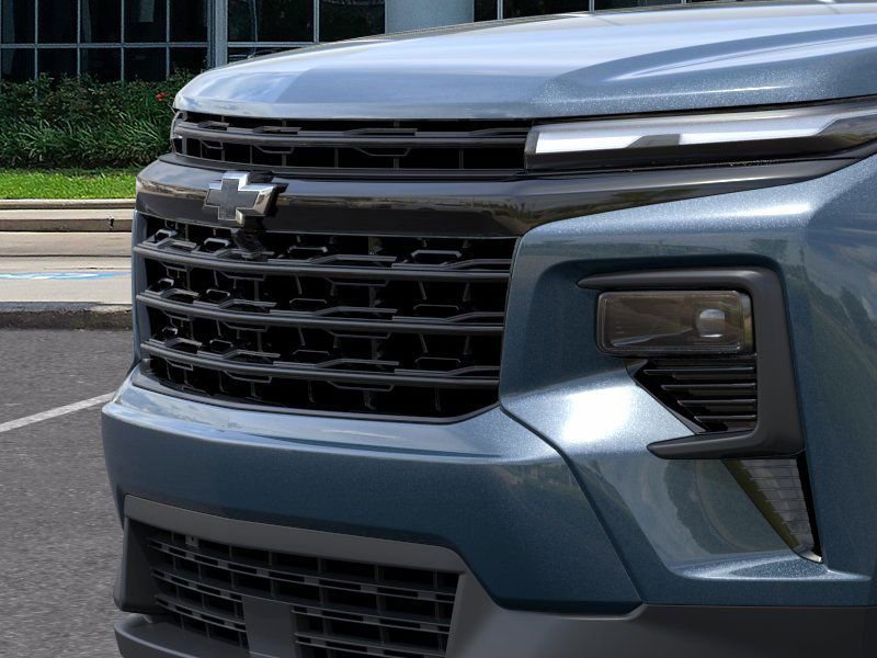 New 2026 Chevrolet Traverse LT w/ Midnight/Sport Edition FWD image 13