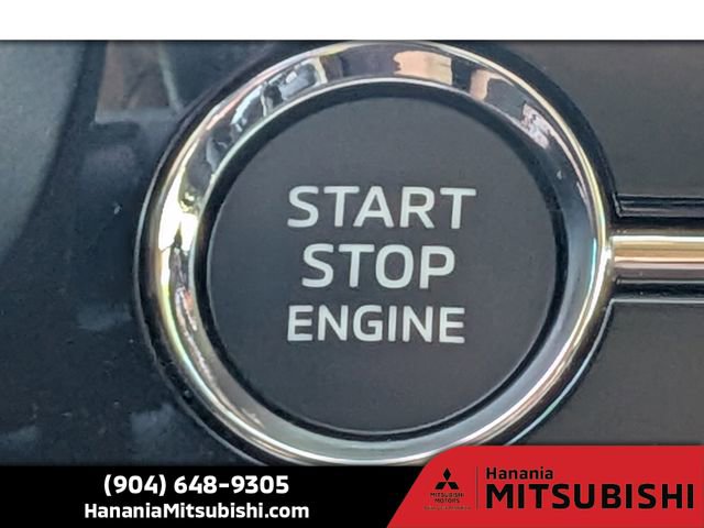 Used 2025 Mitsubishi Outlander ES image 34