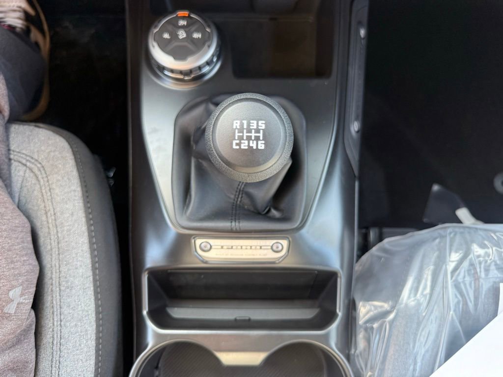 New 2026 Ford Bronco 2-Door AWD/4WD image 27
