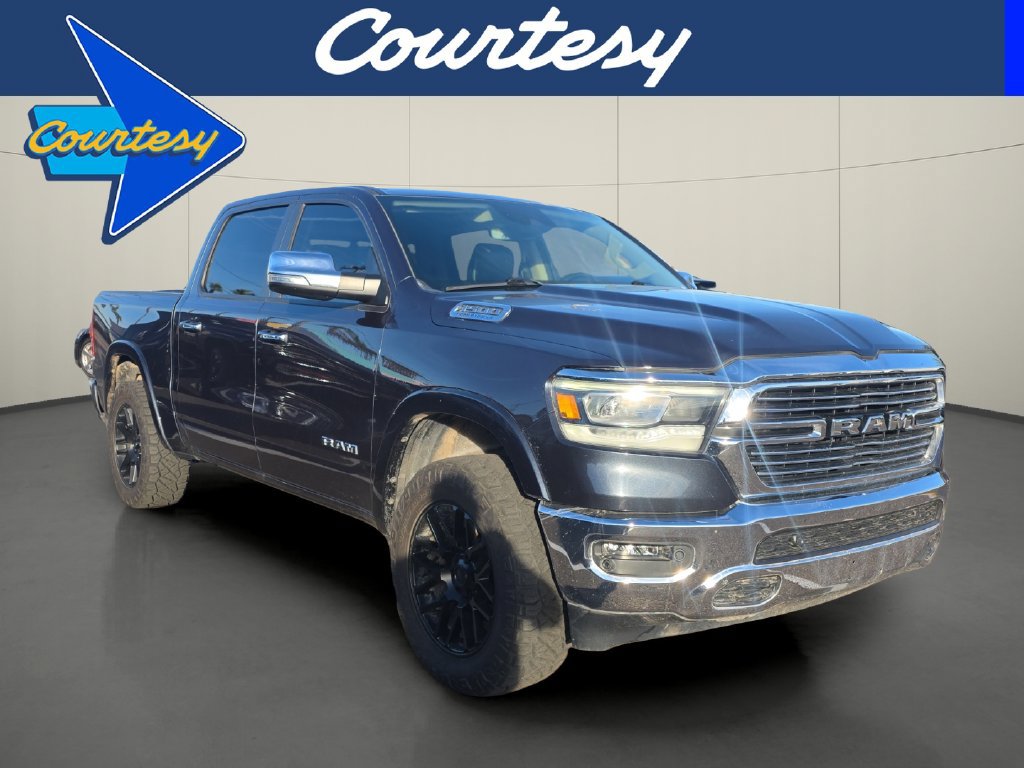 Used 2021 RAM 1500 Laramie AWD/4WD image 1
