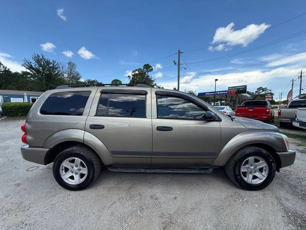 Used 2006 Dodge Durango SLT RWD image 4