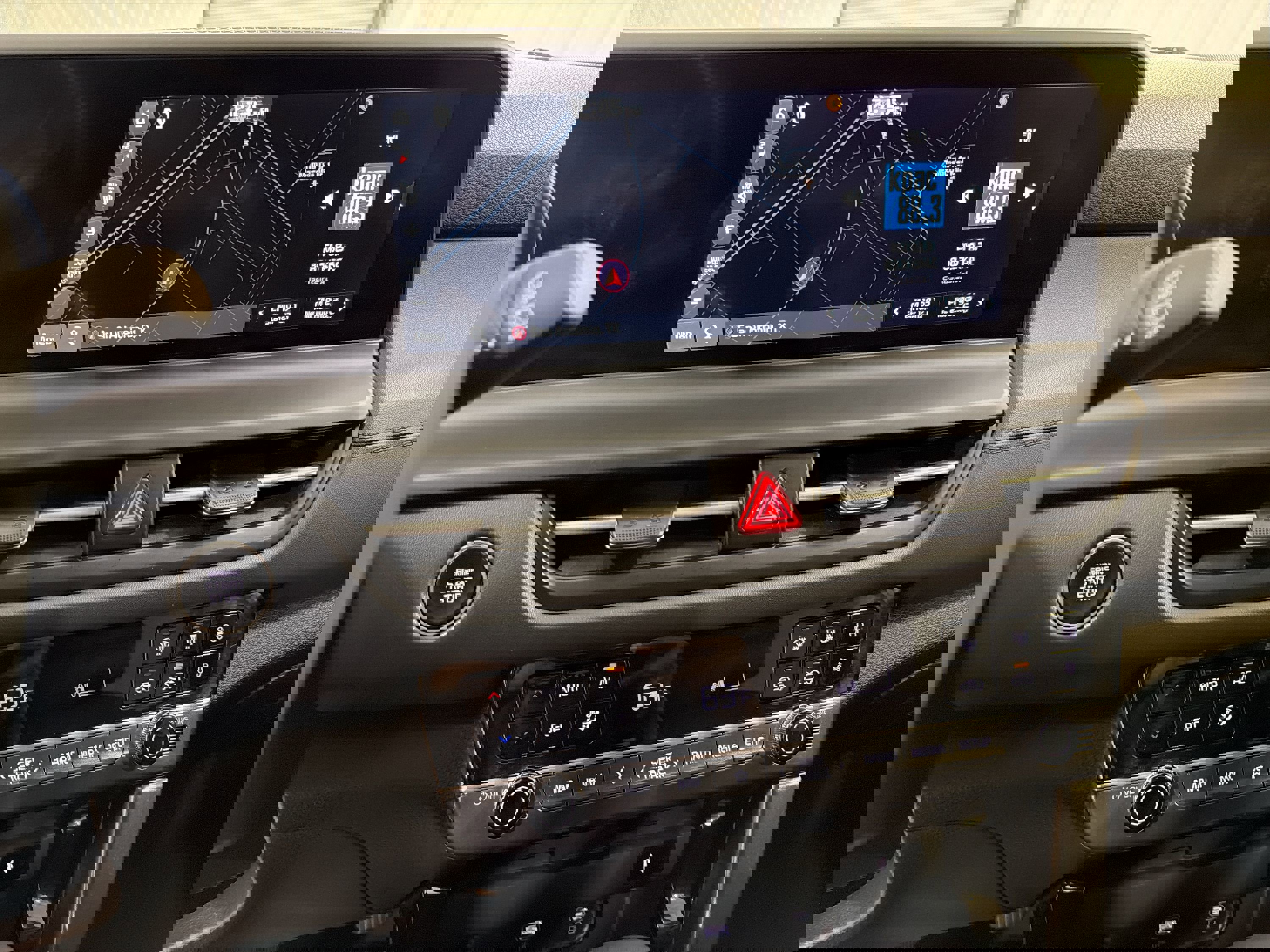 Used 2024 Kia Seltos EX image 19