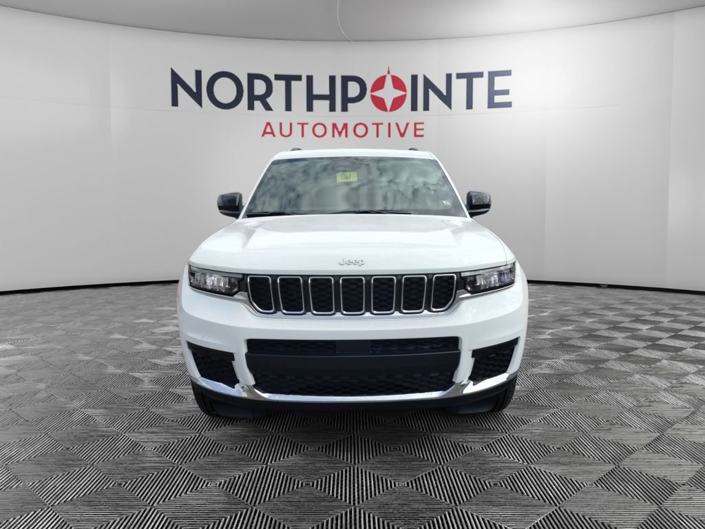 Used 2024 Jeep Grand Cherokee L Laredo image 8