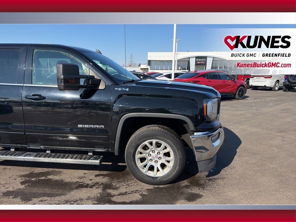 Used 2017 GMC Sierra 1500 SLE w/ SLE Value Package image 10