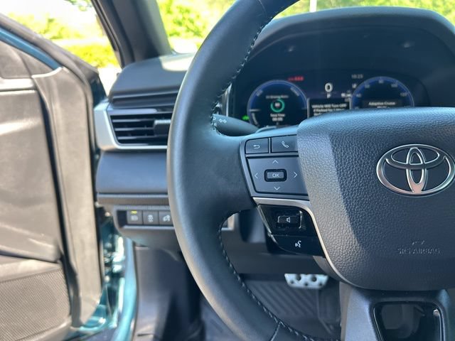 Used 2025 Toyota Camry XSE FWD image 20