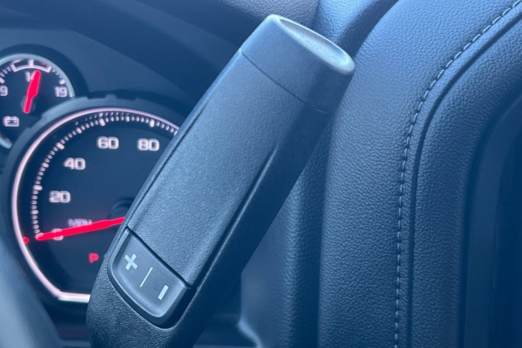 Used 2022 Chevrolet Silverado 1500 LT Trail Boss w/ Convenience Package II image 17