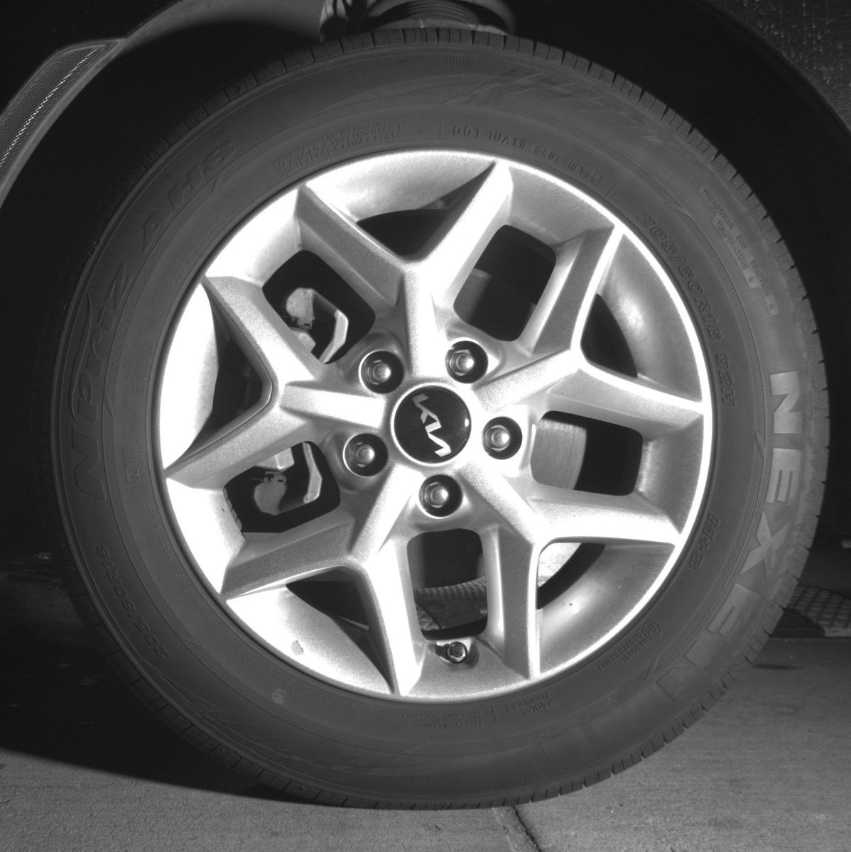 Used 2025 Kia Soul LX w/ LX Technology Package image 17