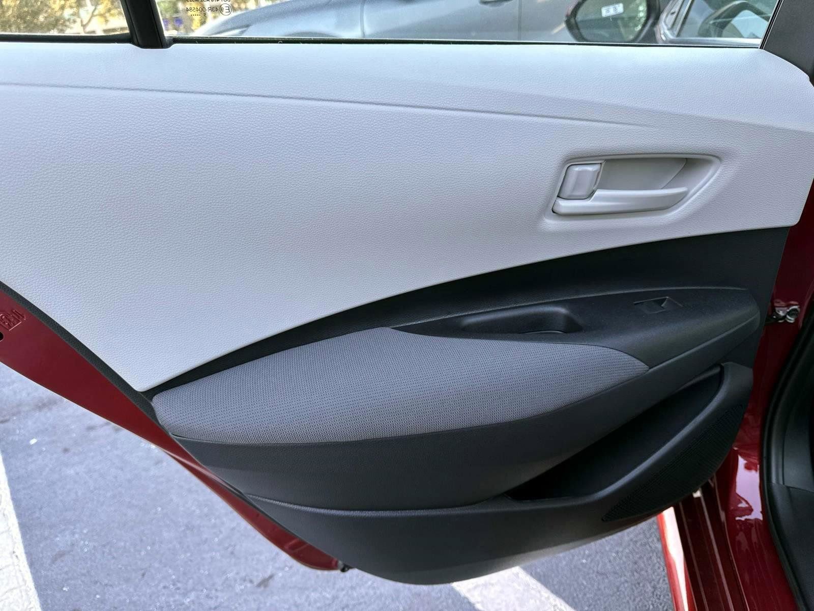 Used 2026 Toyota Corolla LE image 12