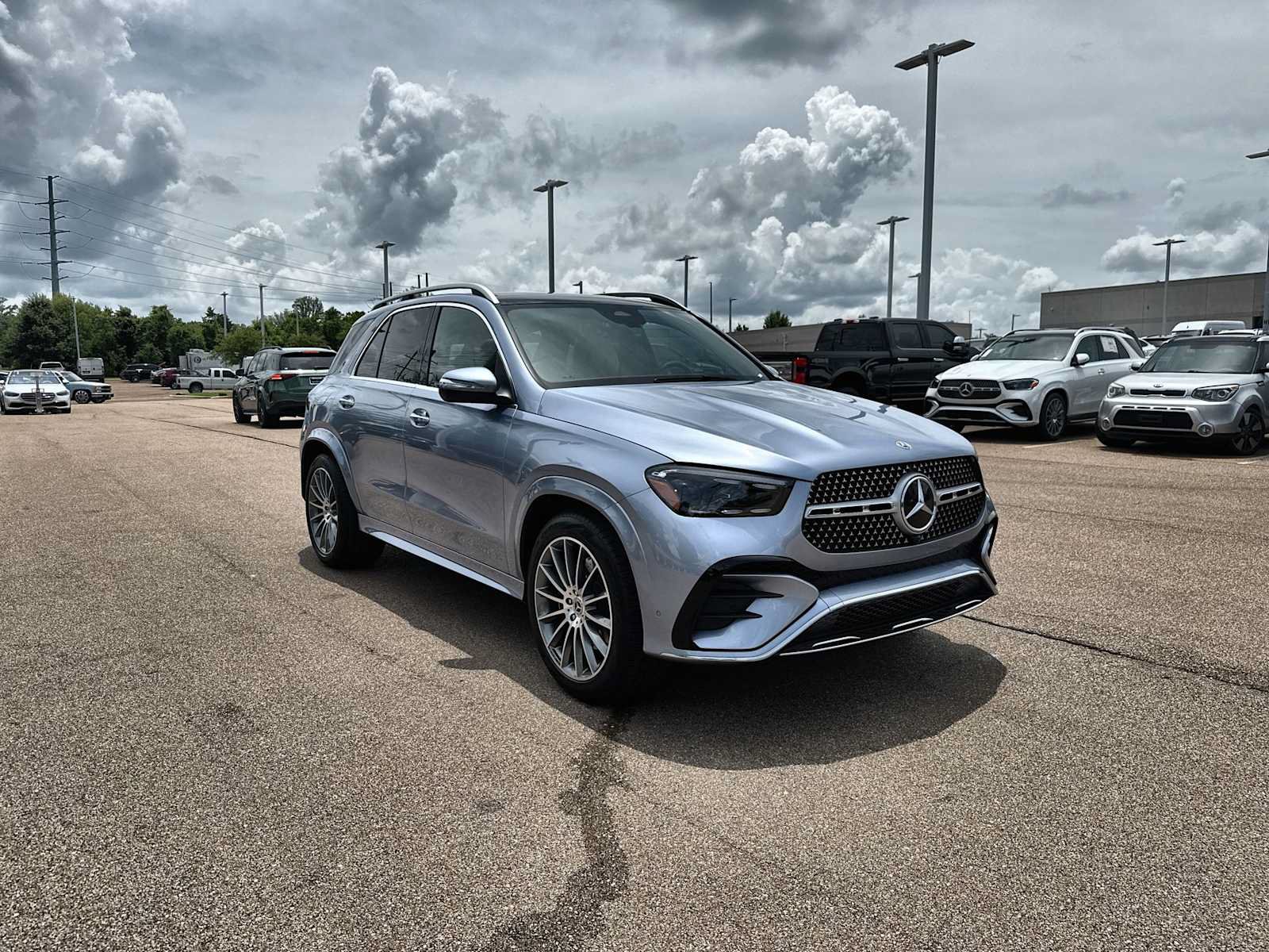New 2026 Mercedes-Benz GLE 350 4MATIC image 11