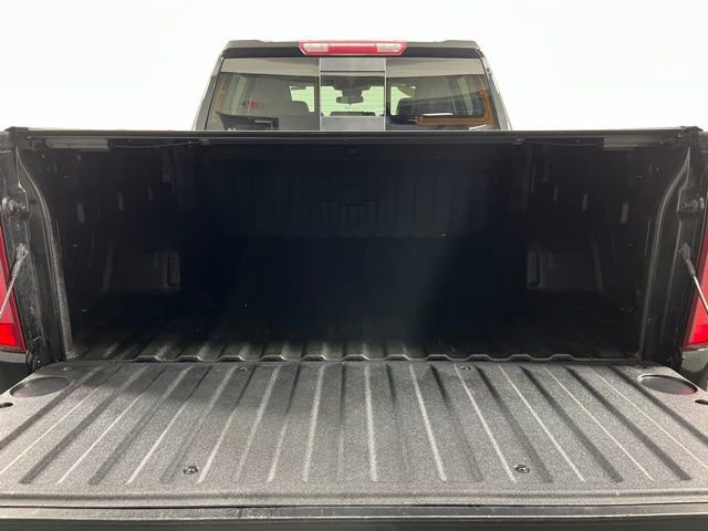 Used 2022 Chevrolet Silverado 1500 LT Trail Boss w/ LT Trail Boss Premium Package AWD/4WD image 36