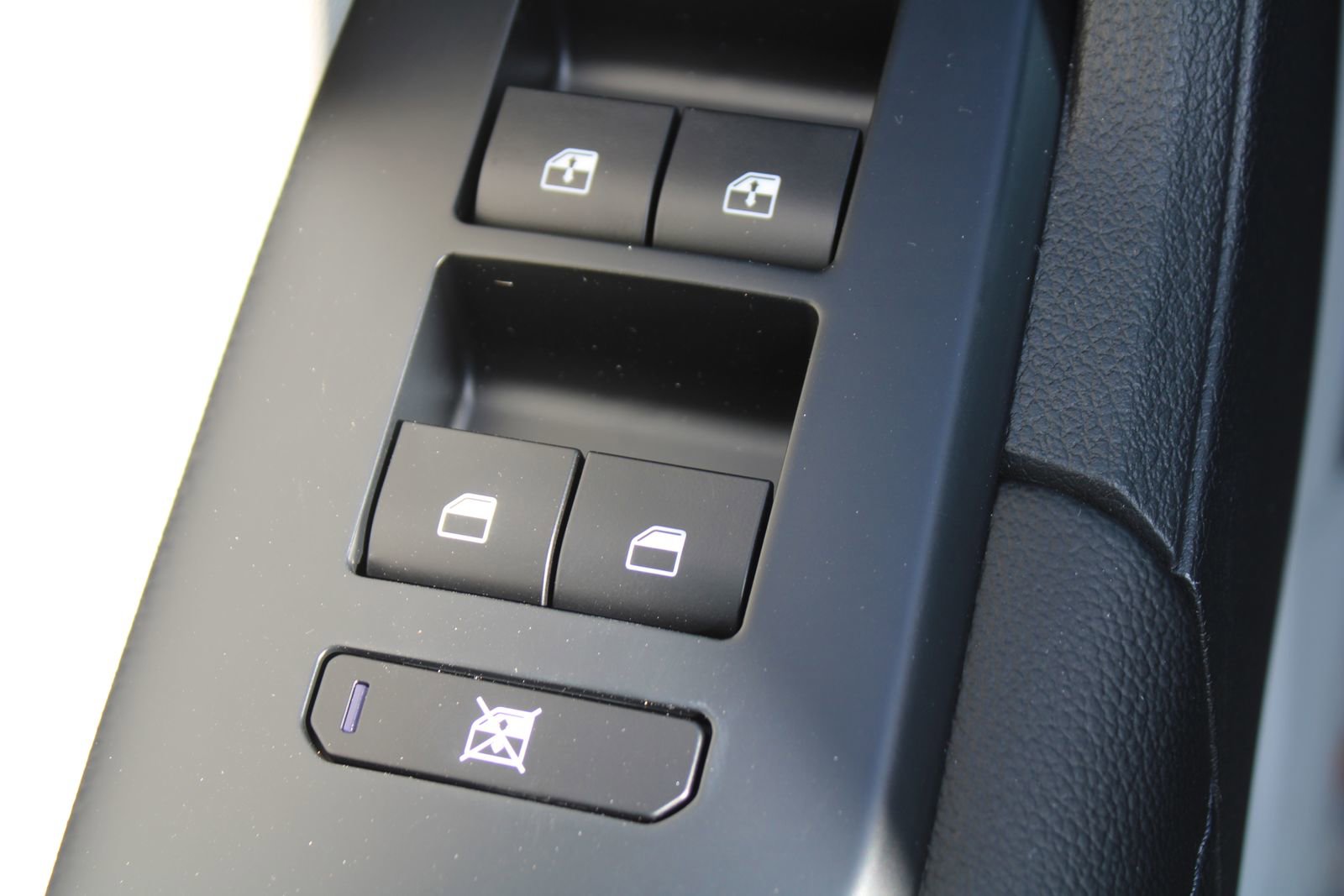 New 2026 Kia Sportage EX image 20