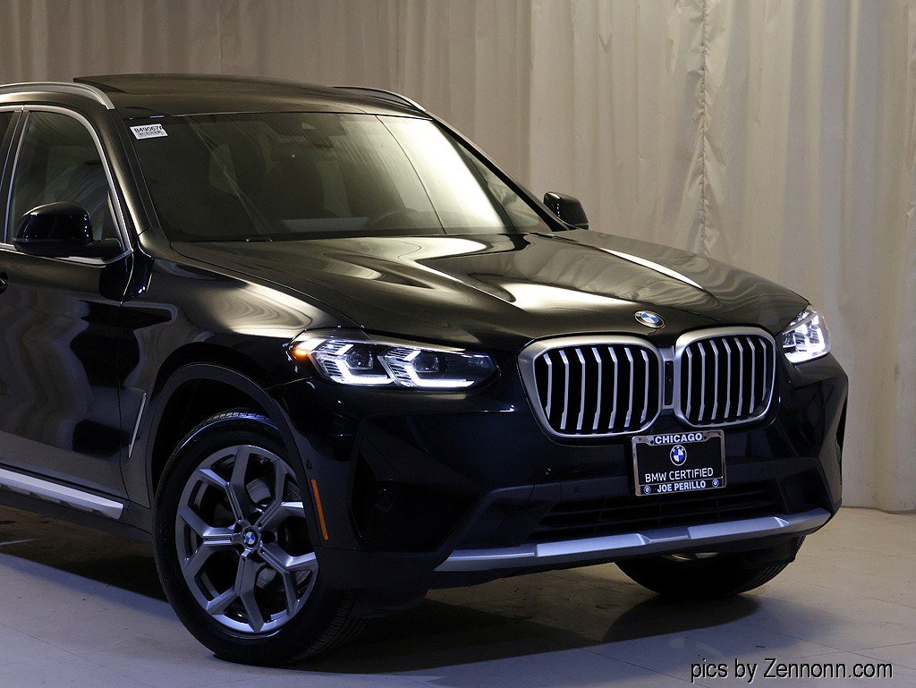 Certified 2024 BMW X3 xDrive30i w/ Premium Package image 2