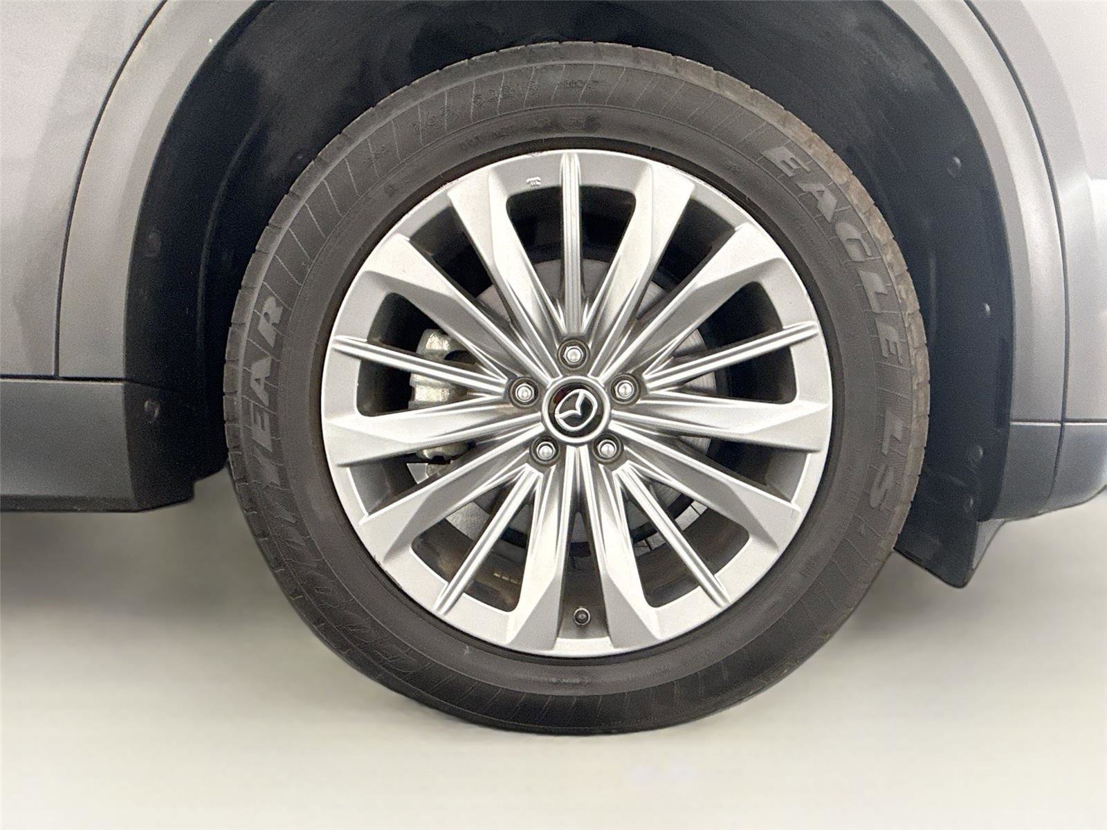 Used 2024 MAZDA CX-90 3.3 Turbo w/ Preferred Plus AWD/4WD image 17