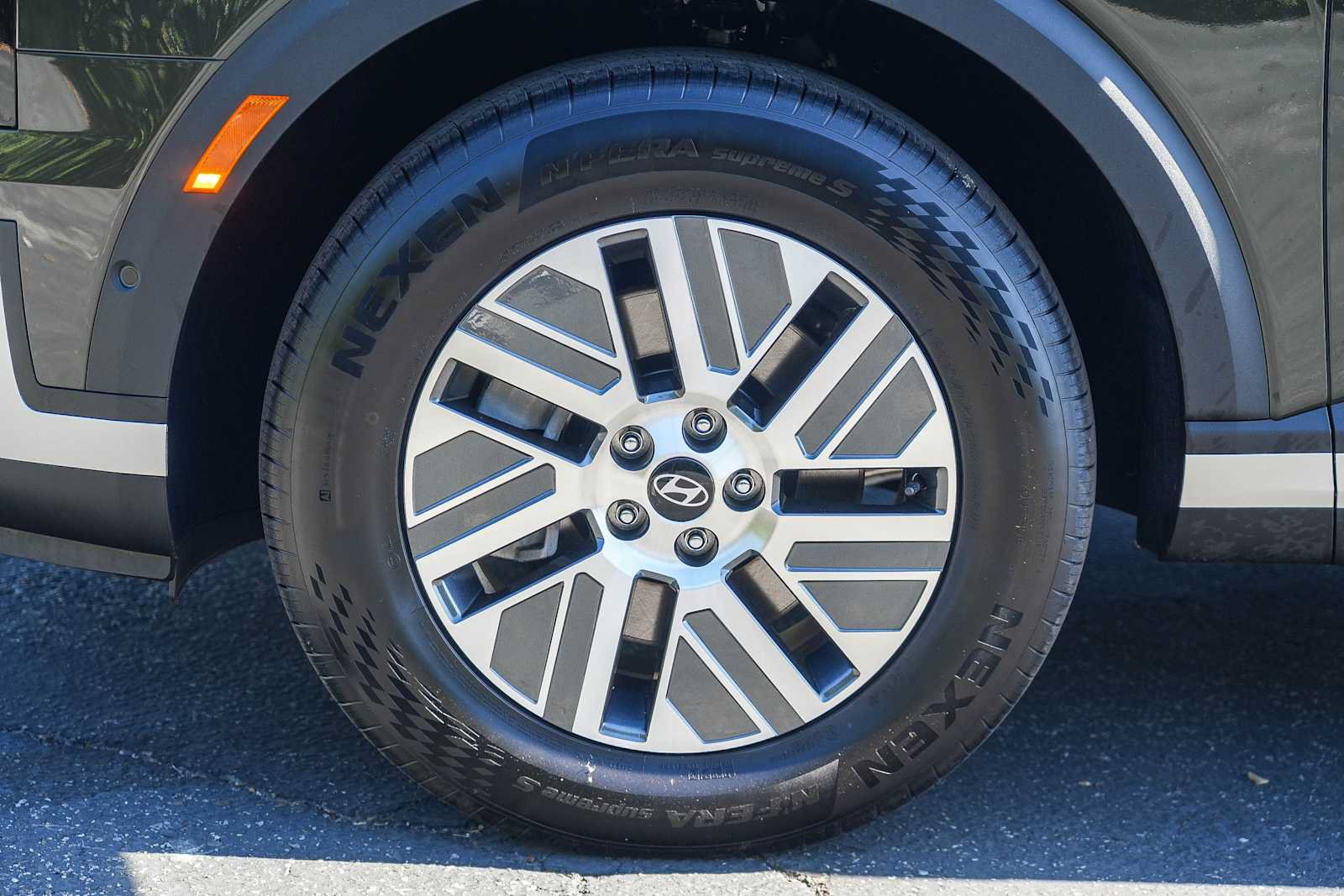 New 2026 Hyundai Palisade SEL Premium FWD image 11