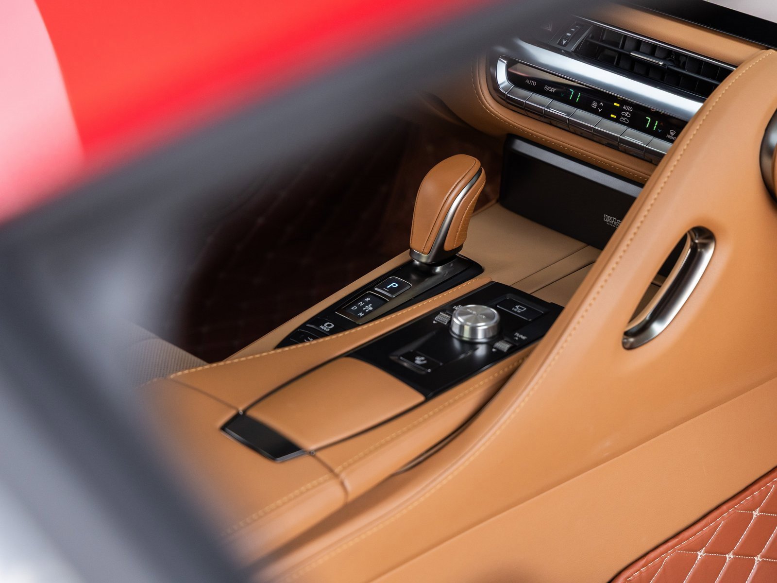 Used 2024 Lexus LC 500 Coupe w/ Performance Package image 33