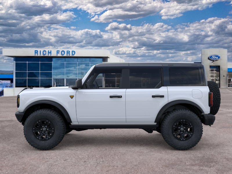 New 2026 Ford Bronco Badlands AWD/4WD image 3