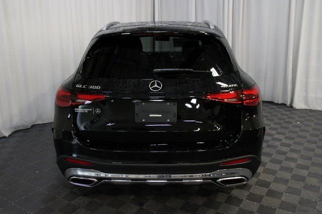 New 2026 Mercedes-Benz GLC 300 4MATIC image 5