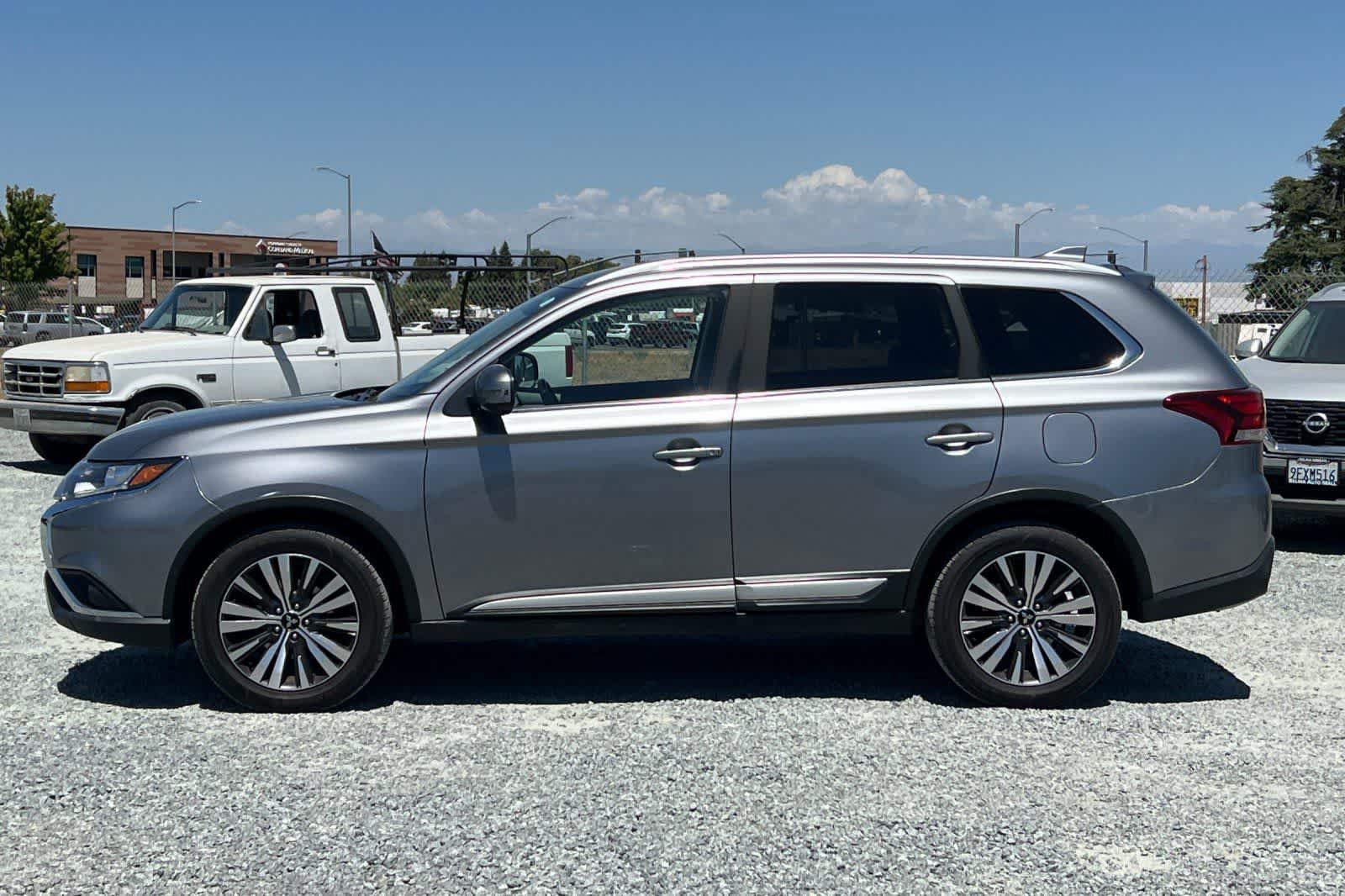 Used 2019 Mitsubishi Outlander SEL FWD image 6