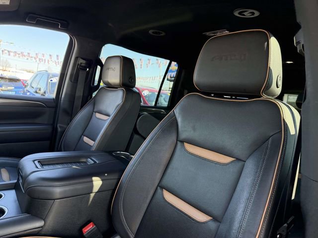 Used 2022 GMC Yukon XL AT4 image 12