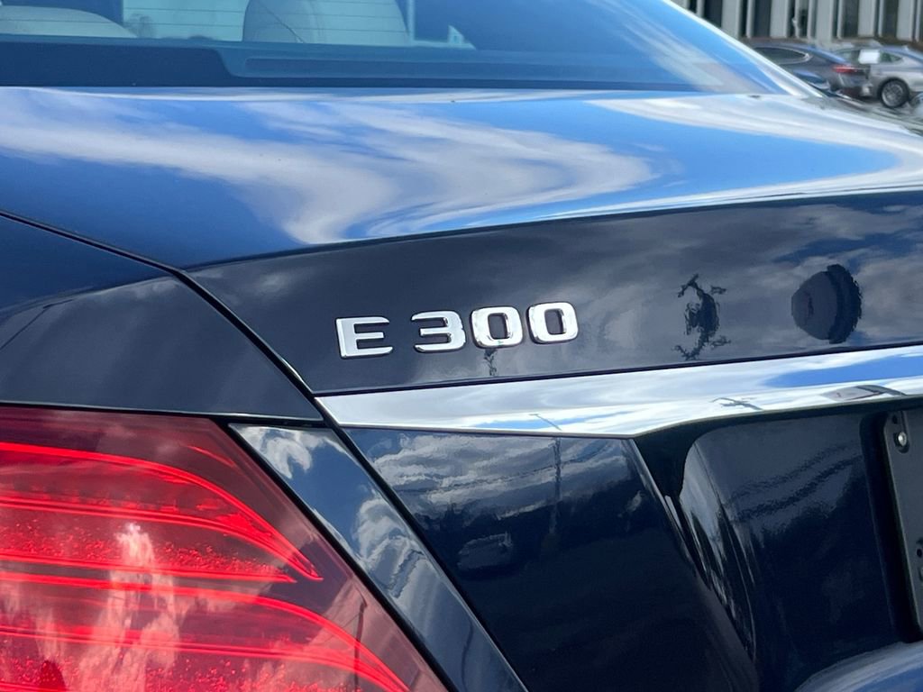 Used 2019 Mercedes-Benz E 300 image 7