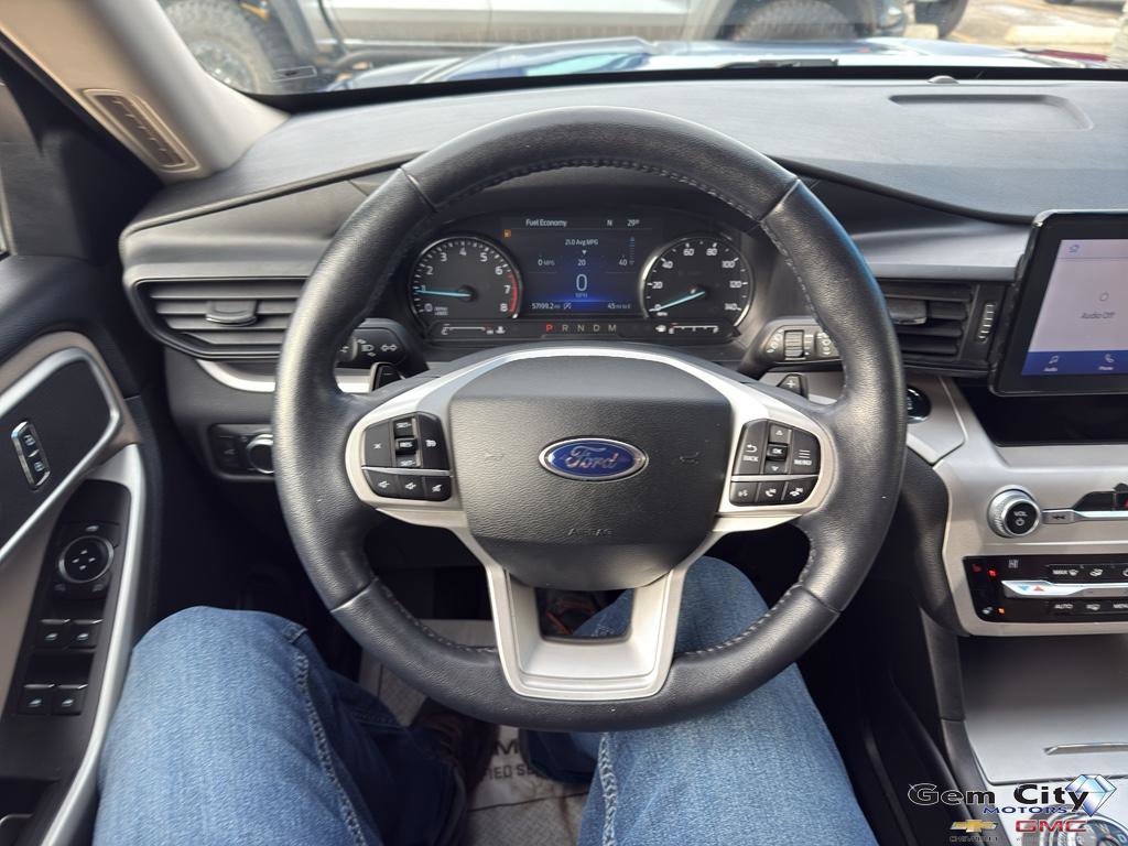 Used 2020 Ford Explorer XLT w/ Comfort Package image 19