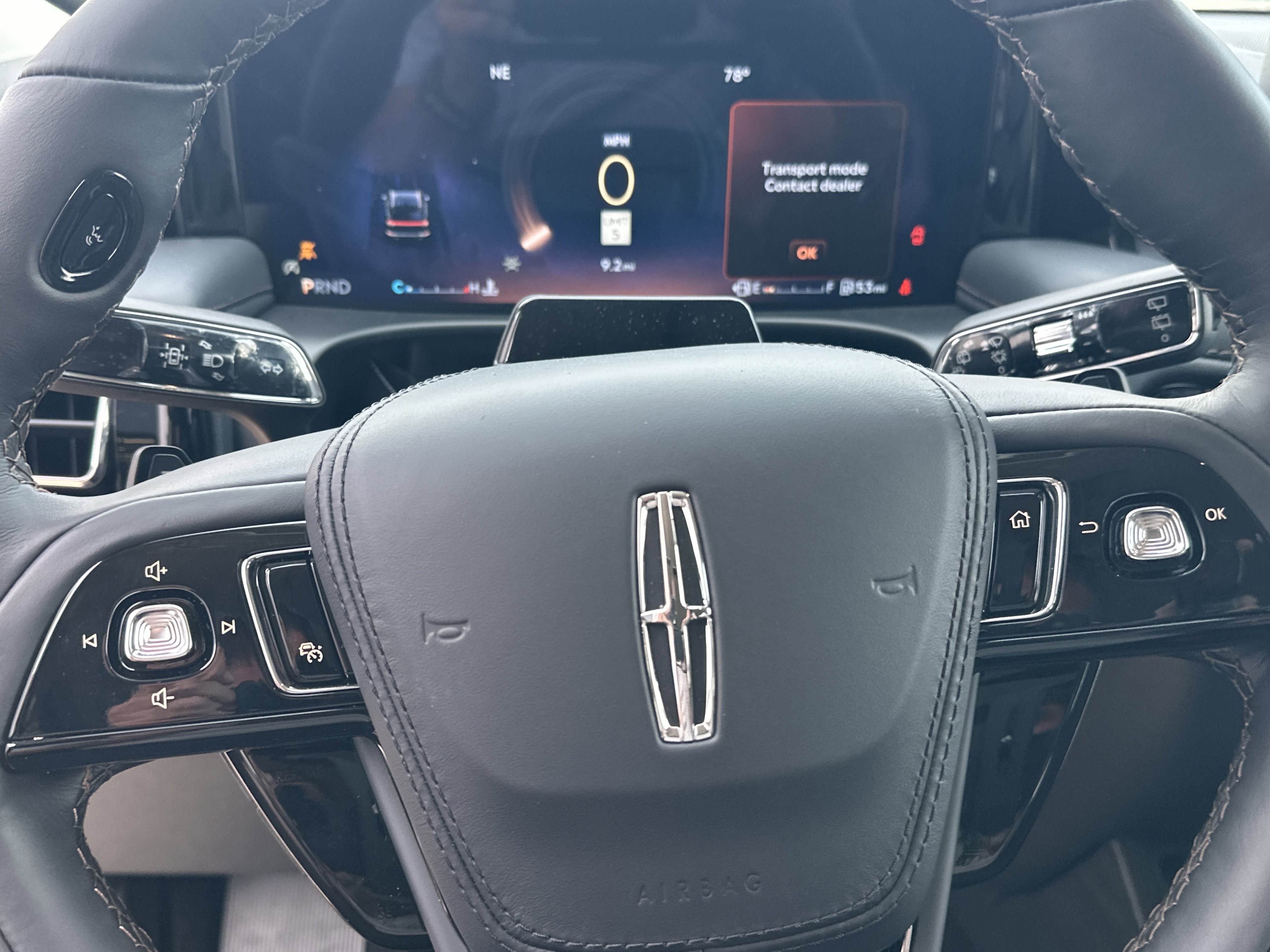 New 2026 Lincoln Aviator 2WD w/ Jet Appearance Package image 17