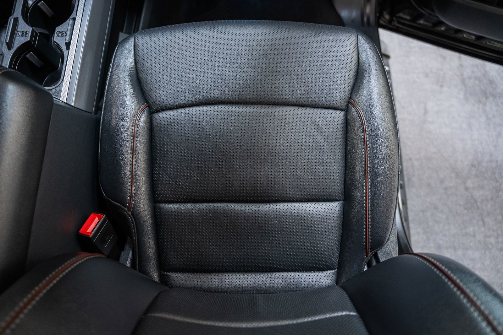 Used 2024 Ford F250 Lariat w/ Lariat Ultimate Package image 40