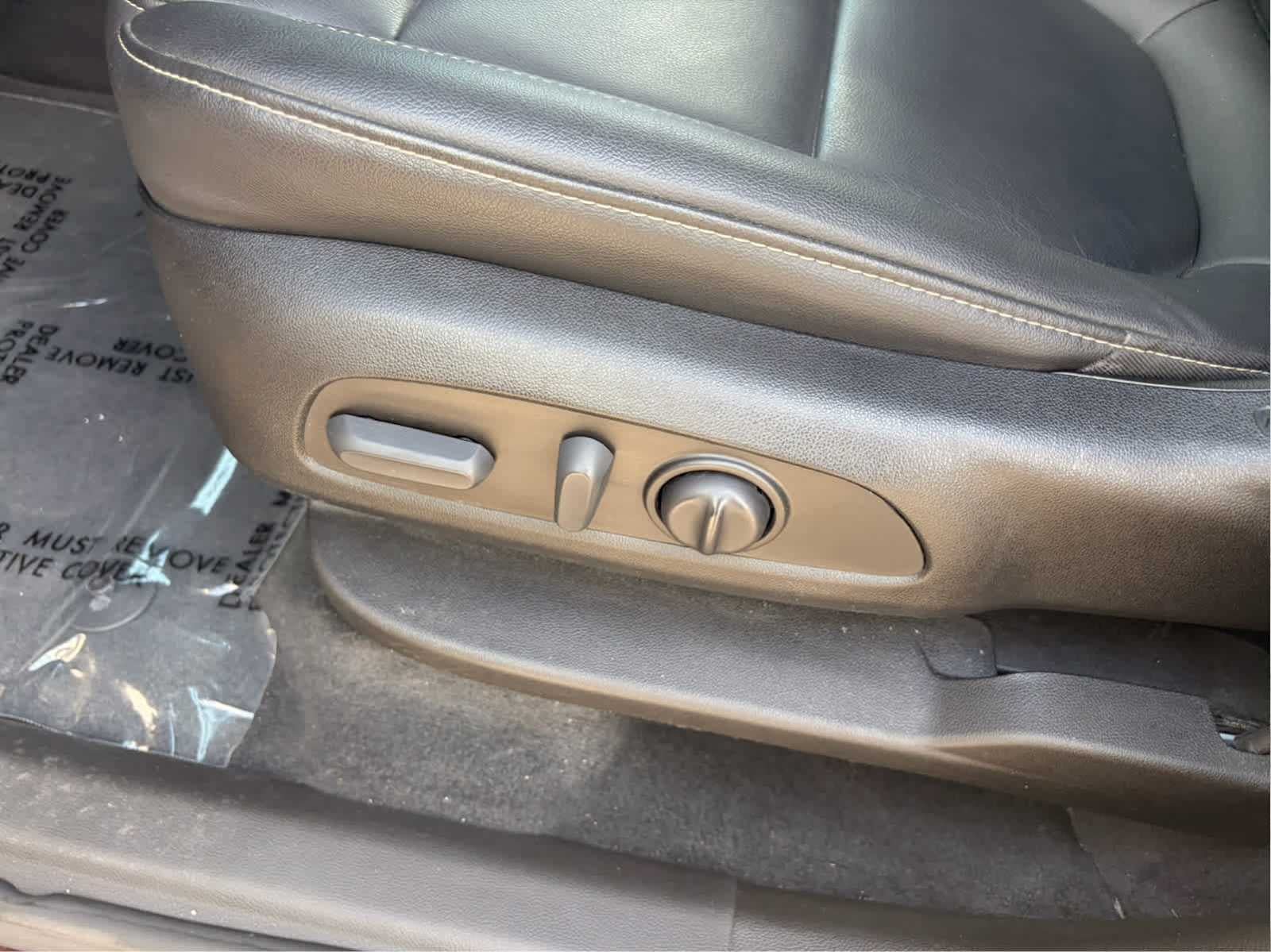Used 2023 Chevrolet Traverse LT AWD/4WD image 15